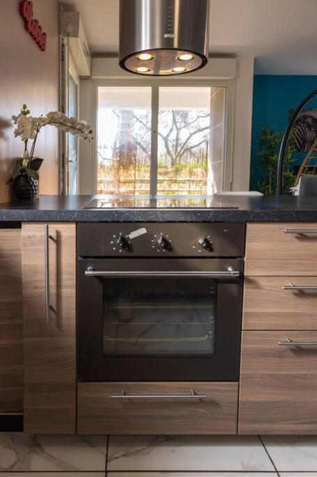 2 Bedrooms- 20' Paris - 25' Disneyland - Wifi Villiers-sur-Marne Eksteriør bilde